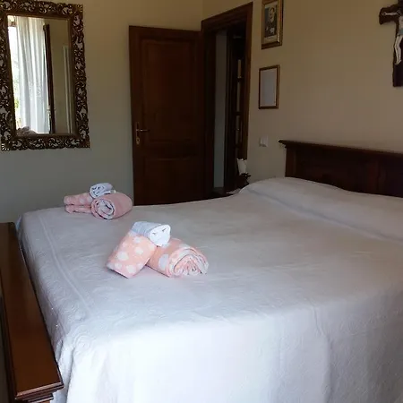 לינה וארוחת בוקר La Querciolaia