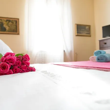 לינה וארוחת בוקר La Querciolaia